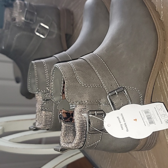 Wonder Nation girls sweater knit boots - Picture 4 of 5